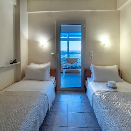Filia's Stunning Sea View Tatil Evi Agia Pelagia